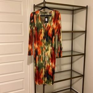 V-neck, long sleeved midi length dress. Fashionova 1x, multi-colored/abstract.